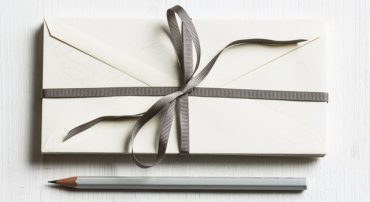 How Do You Value a Gift of Stock for Taxes?